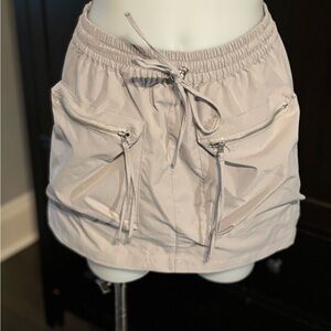 Love Tree Women's Light Gray Skorts with Zipper Pockets